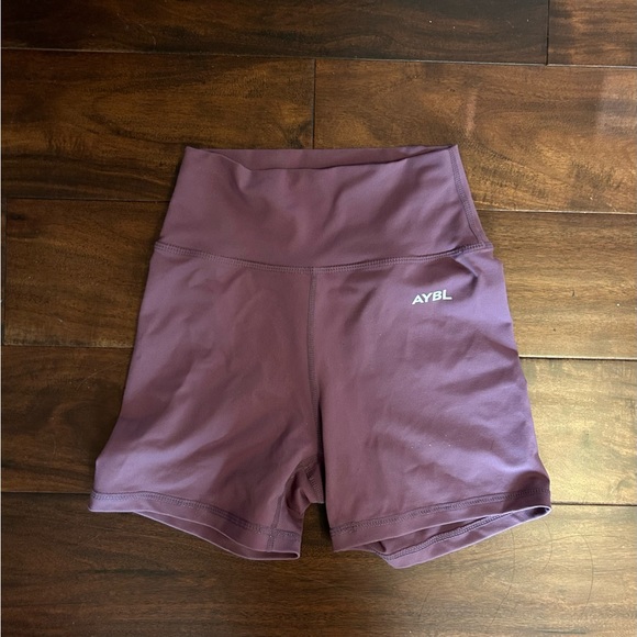Purple aybl core shorts xs - Picture 2 of 2